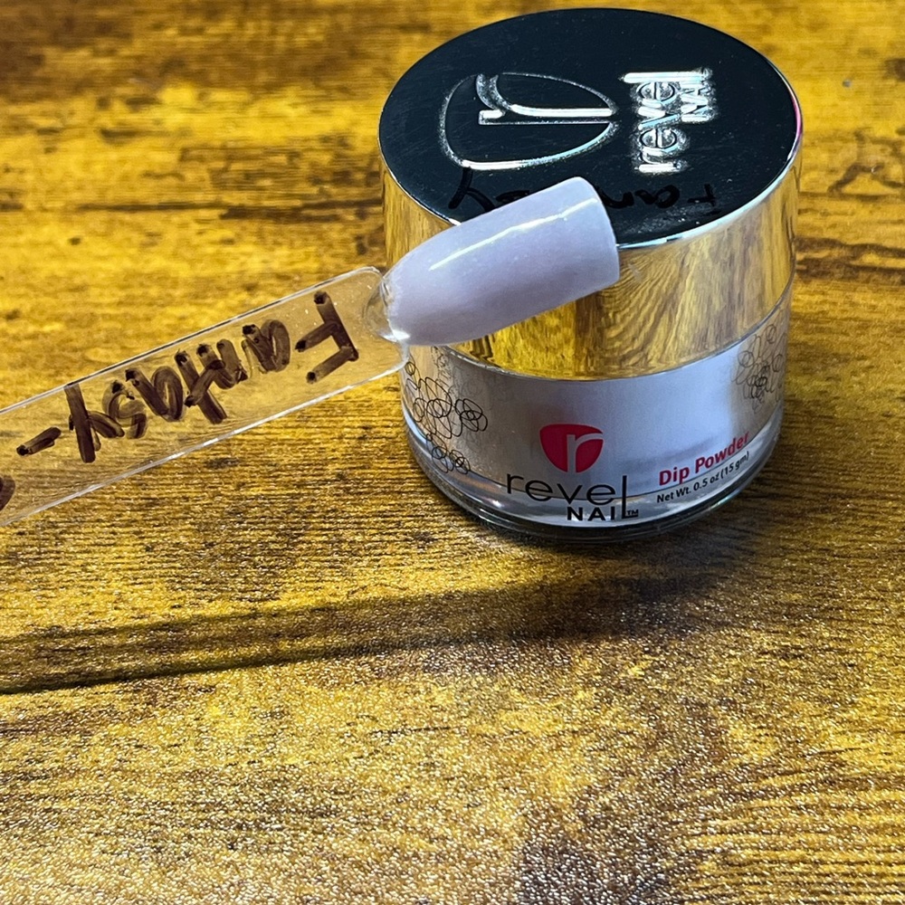 Revel Nail Dip Powder- Fantasy